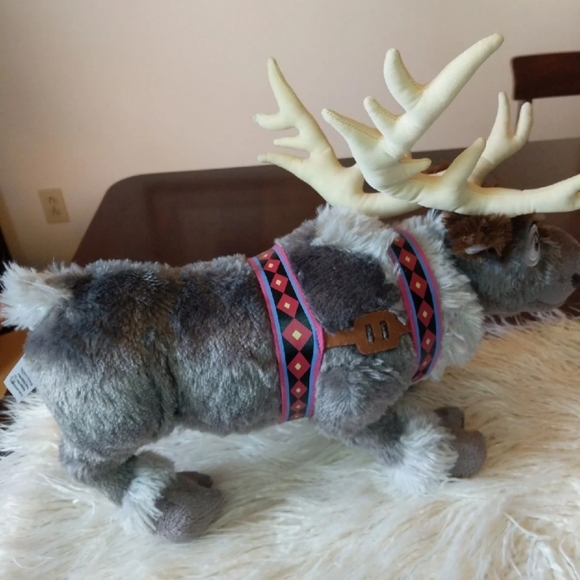 Disney Frozen Sven Reindeer plush Big Articulated 15"x16" See Antlers - Picture 9 of 17